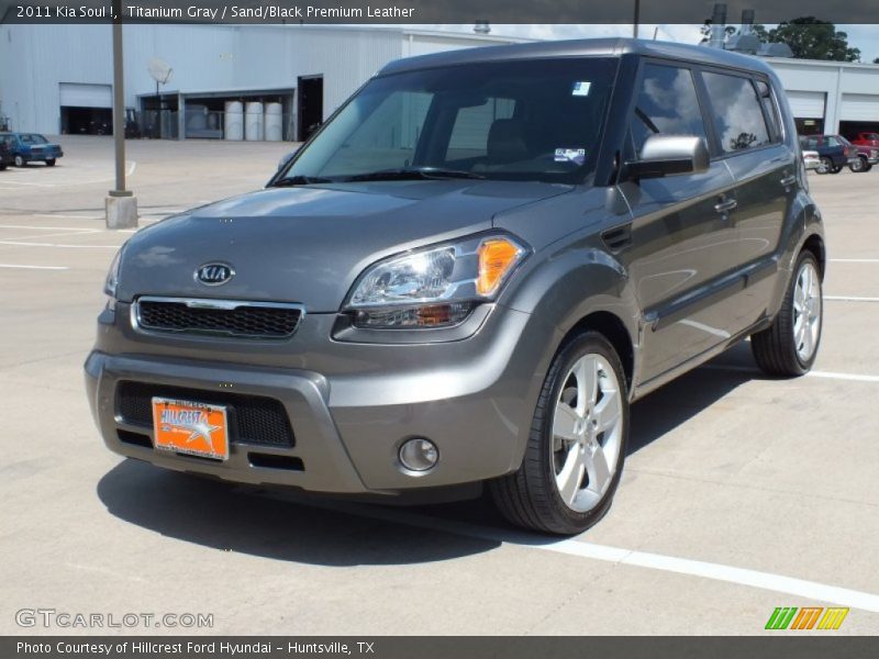 Titanium Gray / Sand/Black Premium Leather 2011 Kia Soul !