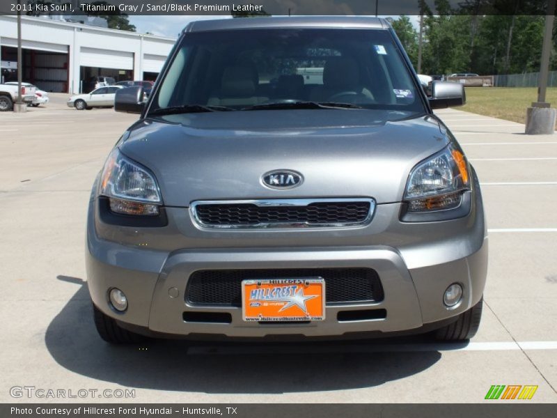 Titanium Gray / Sand/Black Premium Leather 2011 Kia Soul !