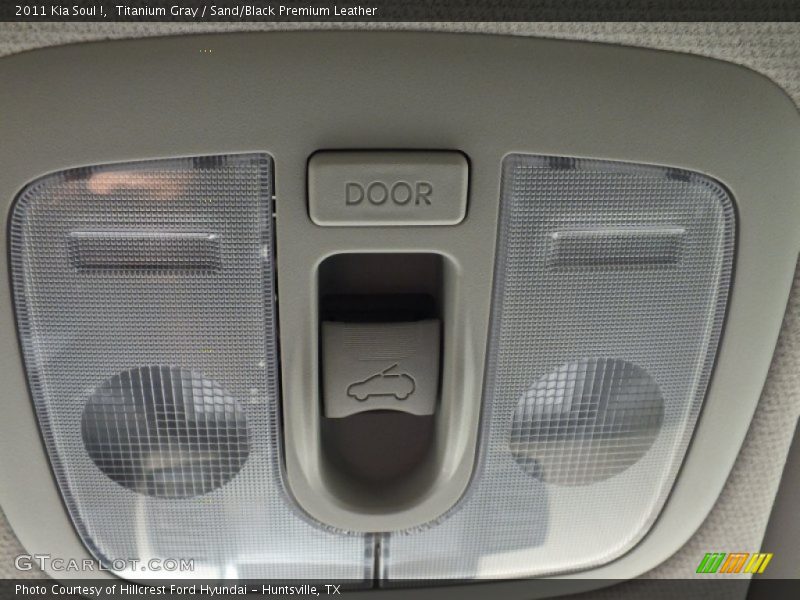 Titanium Gray / Sand/Black Premium Leather 2011 Kia Soul !