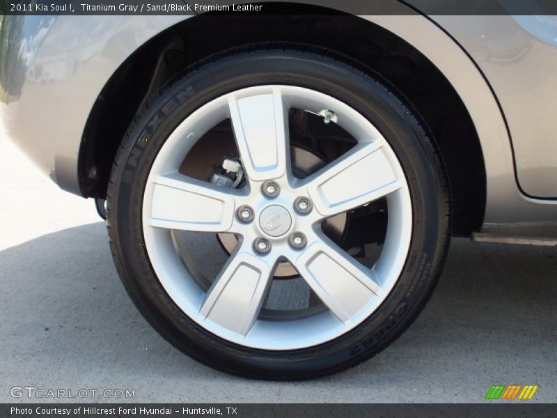 Titanium Gray / Sand/Black Premium Leather 2011 Kia Soul !
