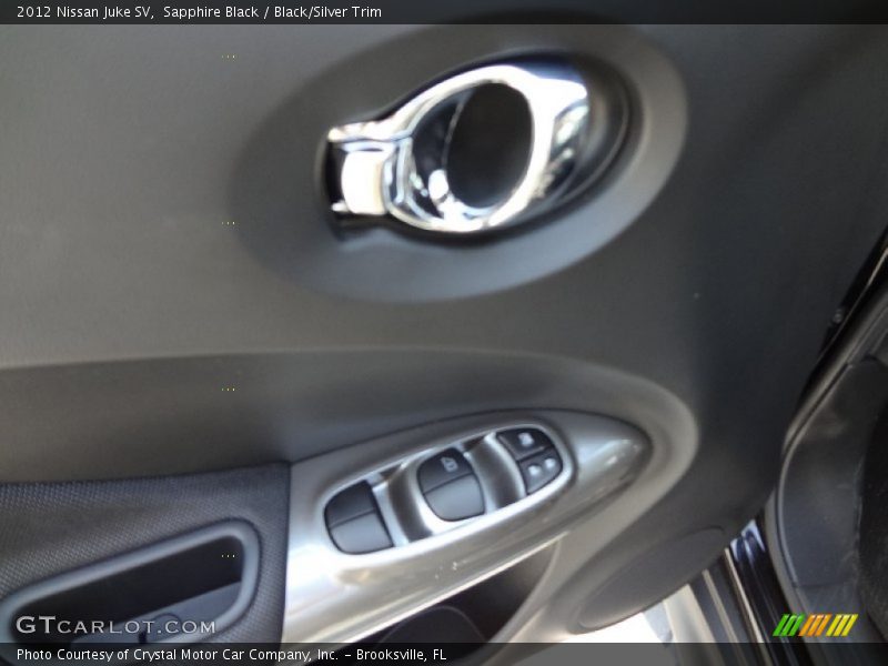 Sapphire Black / Black/Silver Trim 2012 Nissan Juke SV