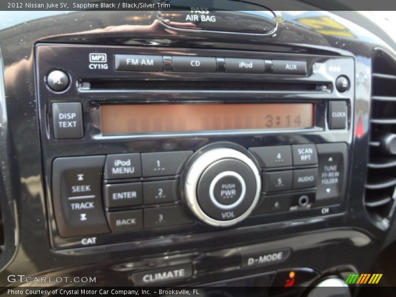 Sapphire Black / Black/Silver Trim 2012 Nissan Juke SV