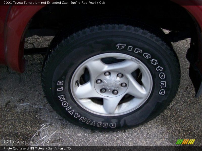 Sunfire Red Pearl / Oak 2001 Toyota Tundra Limited Extended Cab
