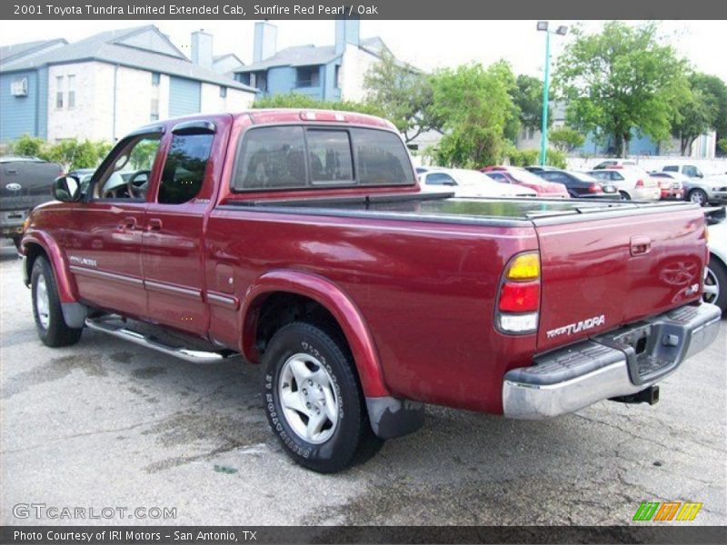Sunfire Red Pearl / Oak 2001 Toyota Tundra Limited Extended Cab