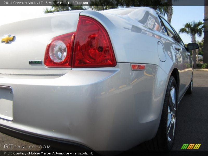 Silver Ice Metallic / Titanium 2011 Chevrolet Malibu LT