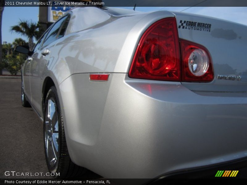 Silver Ice Metallic / Titanium 2011 Chevrolet Malibu LT