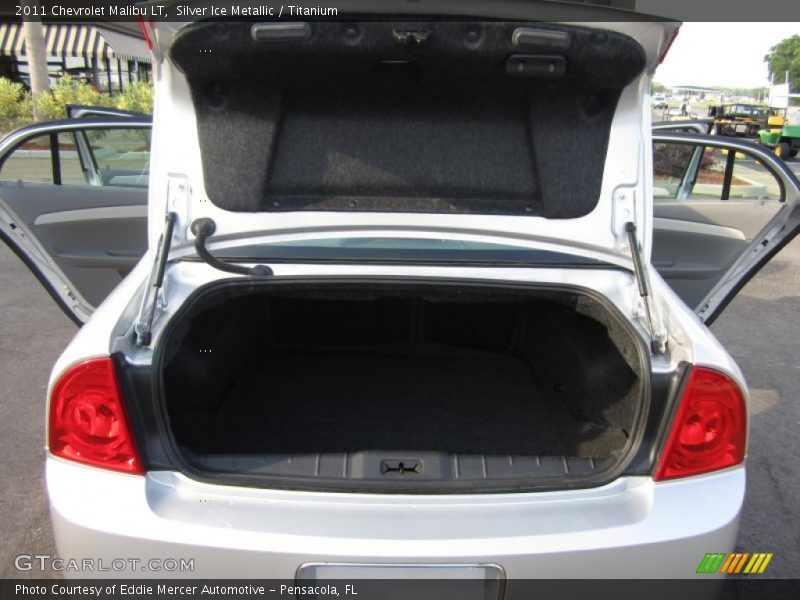 Silver Ice Metallic / Titanium 2011 Chevrolet Malibu LT