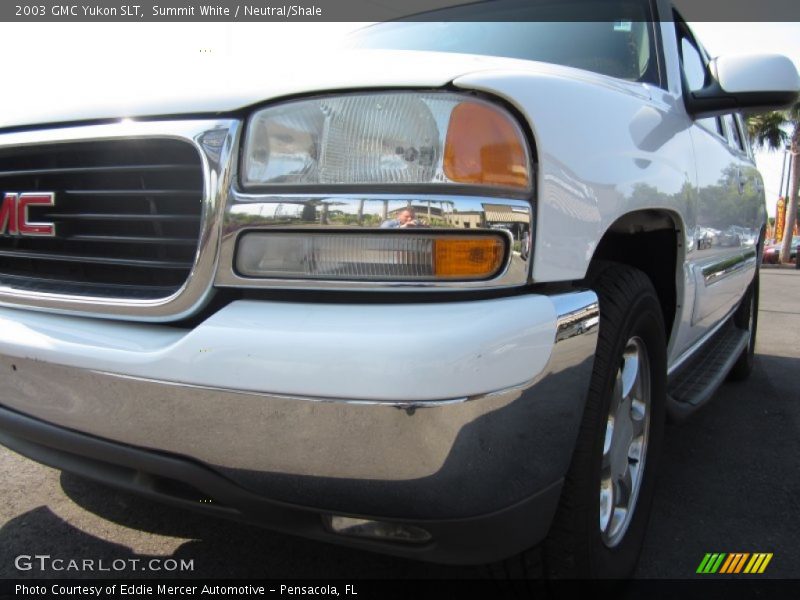 Summit White / Neutral/Shale 2003 GMC Yukon SLT
