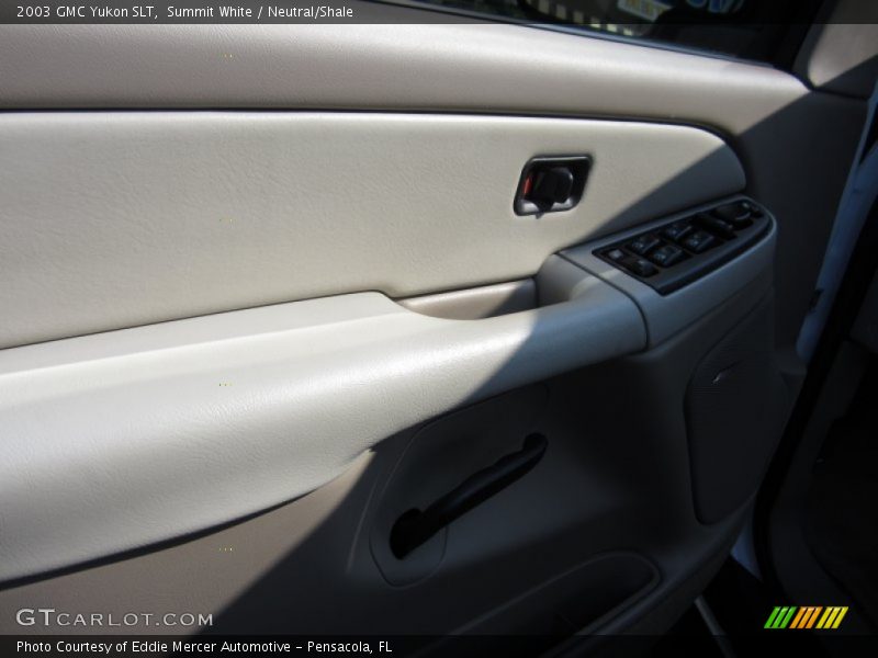 Summit White / Neutral/Shale 2003 GMC Yukon SLT