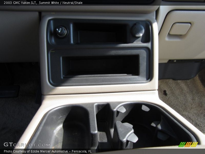 Summit White / Neutral/Shale 2003 GMC Yukon SLT