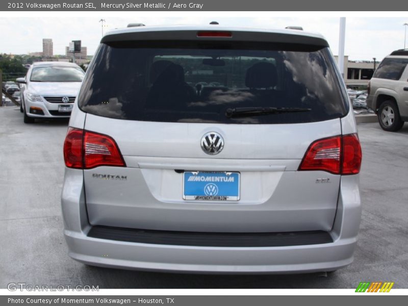 Mercury Silver Metallic / Aero Gray 2012 Volkswagen Routan SEL