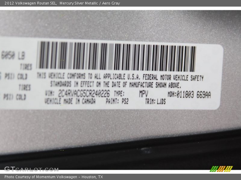 Mercury Silver Metallic / Aero Gray 2012 Volkswagen Routan SEL