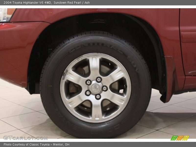 Sundown Red Pearl / Ash 2004 Toyota Highlander V6 4WD