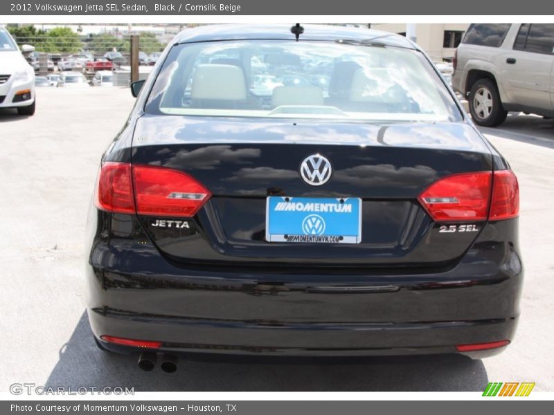 Black / Cornsilk Beige 2012 Volkswagen Jetta SEL Sedan