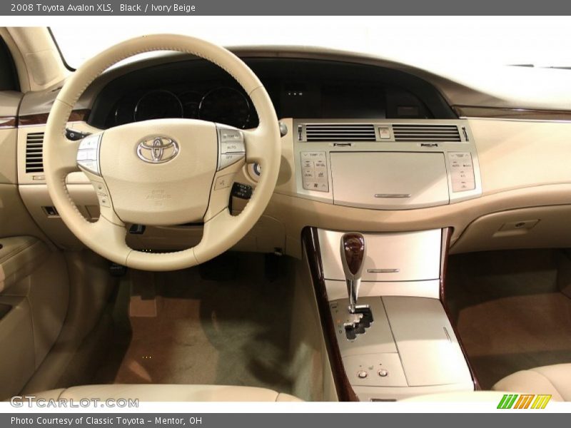 Black / Ivory Beige 2008 Toyota Avalon XLS