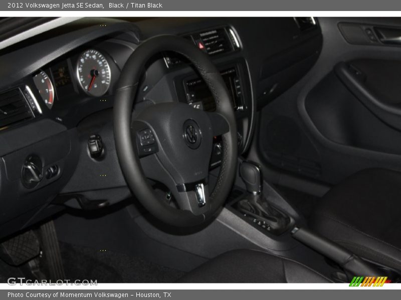 Black / Titan Black 2012 Volkswagen Jetta SE Sedan