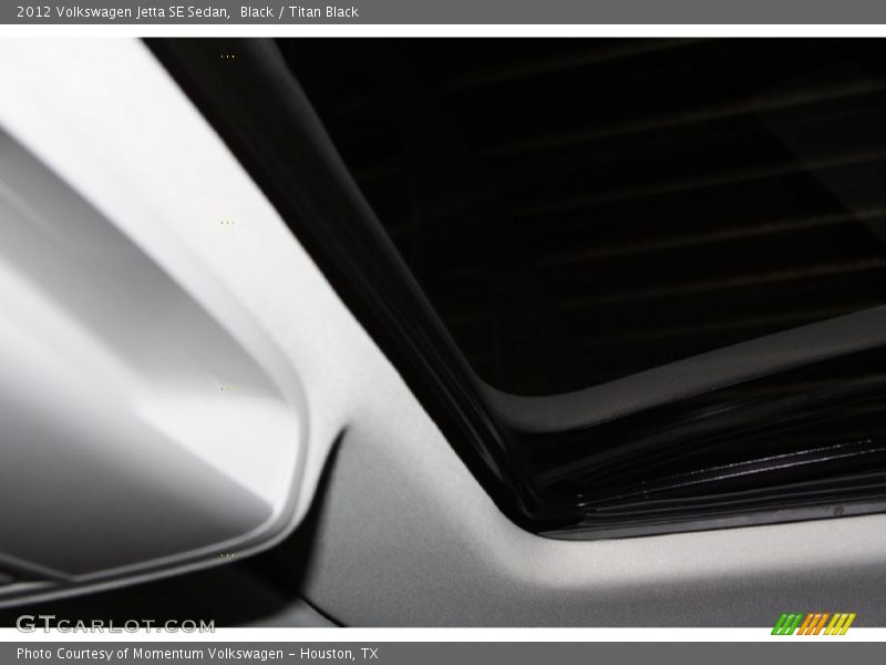 Black / Titan Black 2012 Volkswagen Jetta SE Sedan