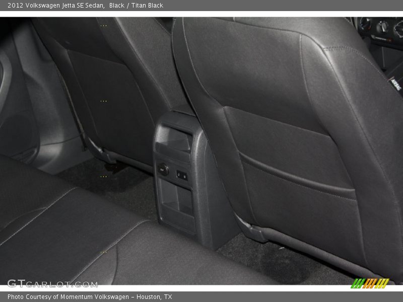 Black / Titan Black 2012 Volkswagen Jetta SE Sedan