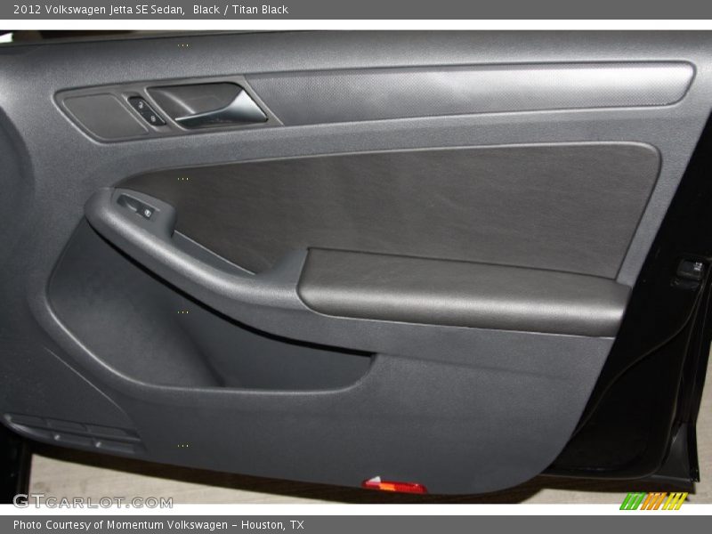 Black / Titan Black 2012 Volkswagen Jetta SE Sedan