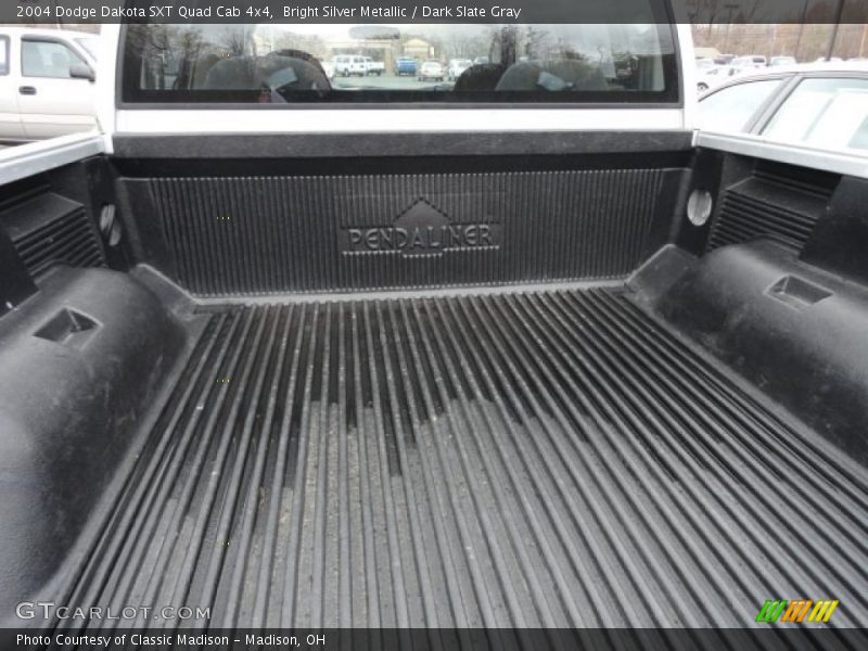 Bright Silver Metallic / Dark Slate Gray 2004 Dodge Dakota SXT Quad Cab 4x4