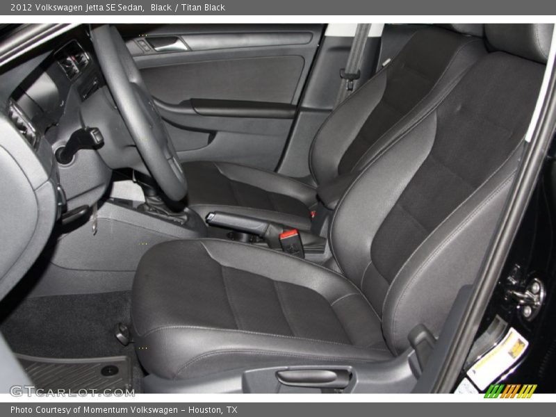 Black / Titan Black 2012 Volkswagen Jetta SE Sedan