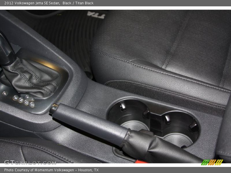 Black / Titan Black 2012 Volkswagen Jetta SE Sedan