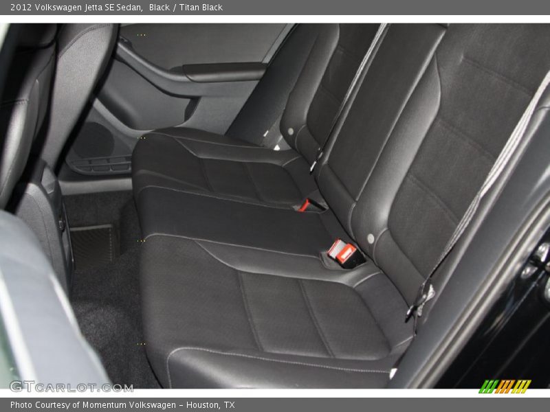 Black / Titan Black 2012 Volkswagen Jetta SE Sedan