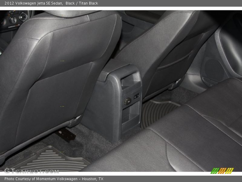 Black / Titan Black 2012 Volkswagen Jetta SE Sedan