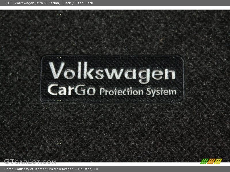 Black / Titan Black 2012 Volkswagen Jetta SE Sedan