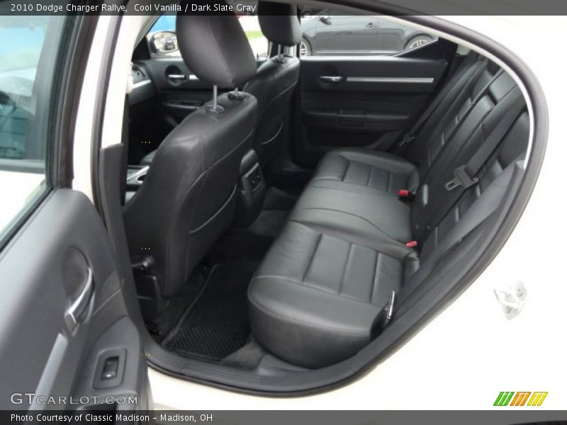 Cool Vanilla / Dark Slate Gray 2010 Dodge Charger Rallye
