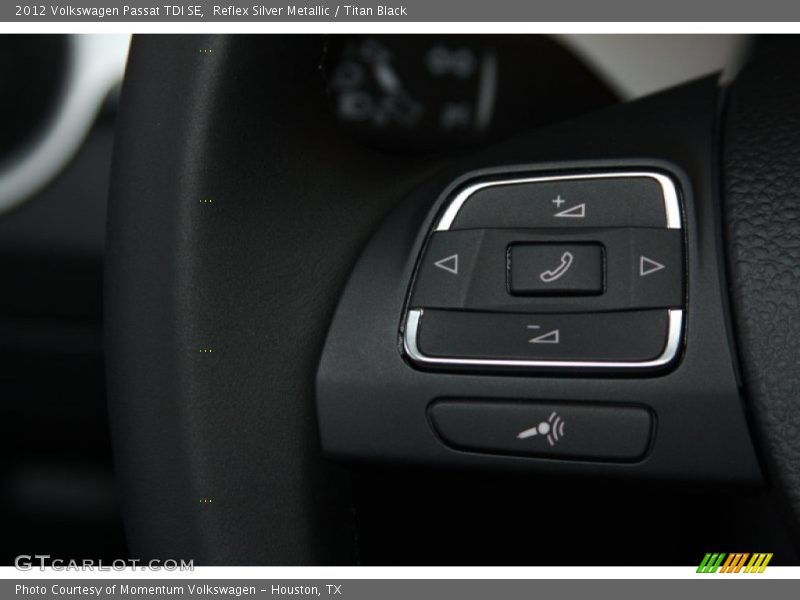 Reflex Silver Metallic / Titan Black 2012 Volkswagen Passat TDI SE
