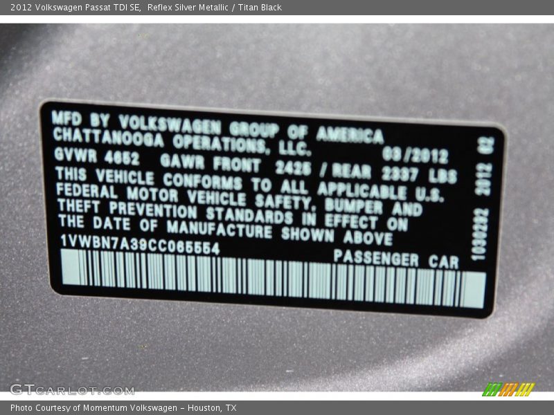 Reflex Silver Metallic / Titan Black 2012 Volkswagen Passat TDI SE