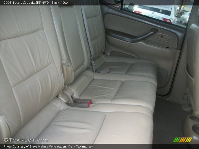 Black / Oak 2003 Toyota Sequoia SR5 4WD