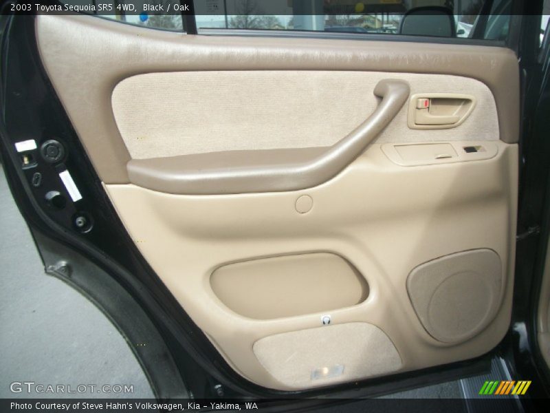 Black / Oak 2003 Toyota Sequoia SR5 4WD