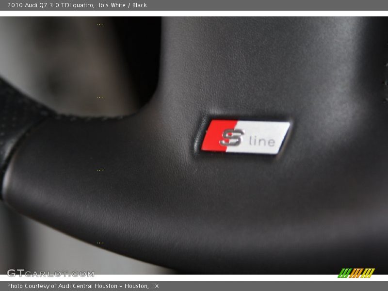 Ibis White / Black 2010 Audi Q7 3.0 TDI quattro