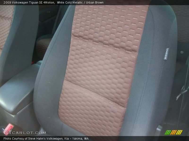 White Gold Metallic / Urban Brown 2009 Volkswagen Tiguan SE 4Motion