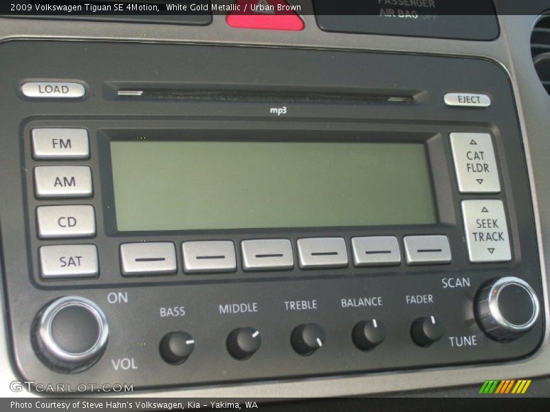 White Gold Metallic / Urban Brown 2009 Volkswagen Tiguan SE 4Motion