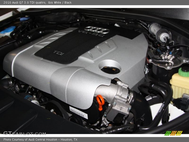 Ibis White / Black 2010 Audi Q7 3.0 TDI quattro