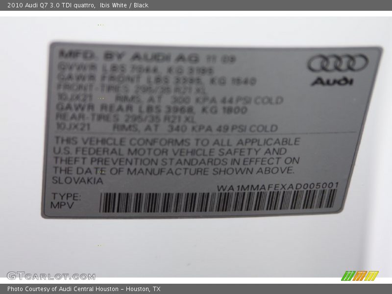 Ibis White / Black 2010 Audi Q7 3.0 TDI quattro