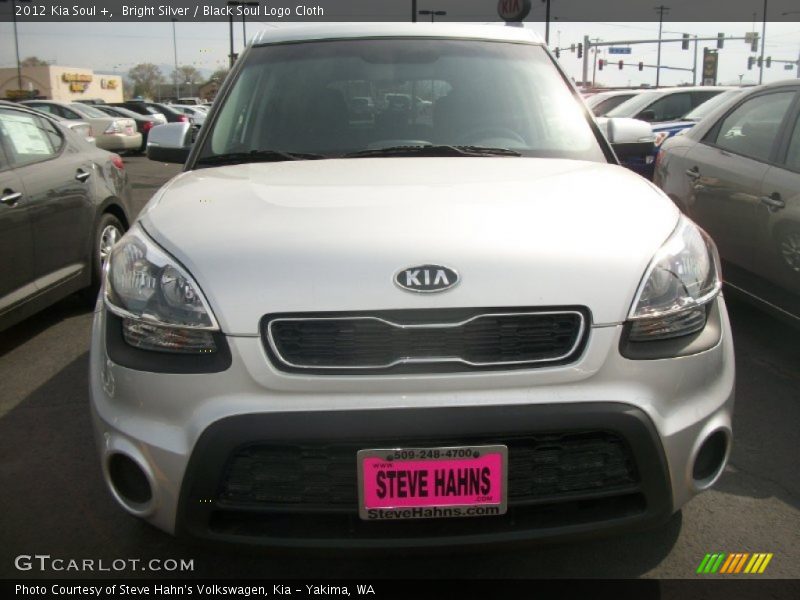 Bright Silver / Black Soul Logo Cloth 2012 Kia Soul +