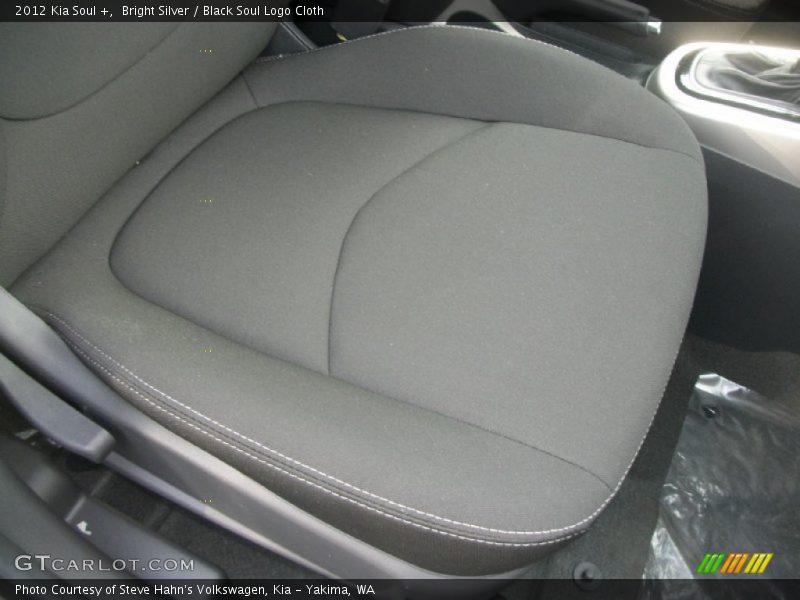 Bright Silver / Black Soul Logo Cloth 2012 Kia Soul +