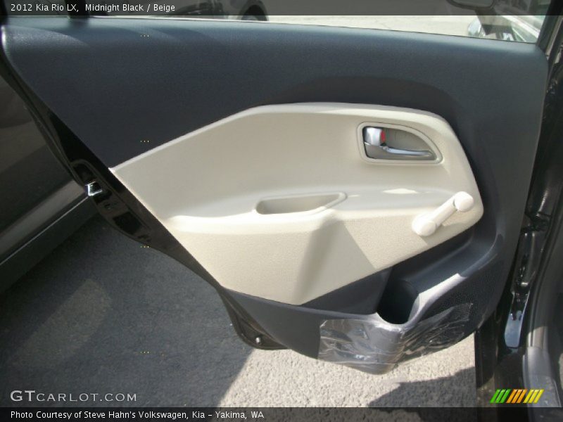 Midnight Black / Beige 2012 Kia Rio LX