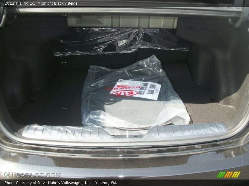 Midnight Black / Beige 2012 Kia Rio LX