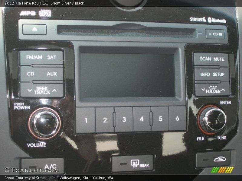 Controls of 2012 Forte Koup EX