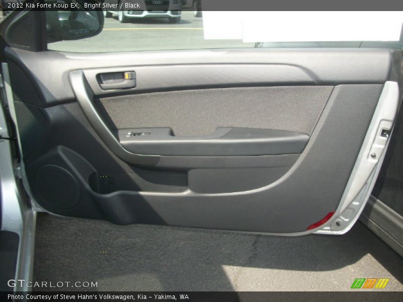 Bright Silver / Black 2012 Kia Forte Koup EX