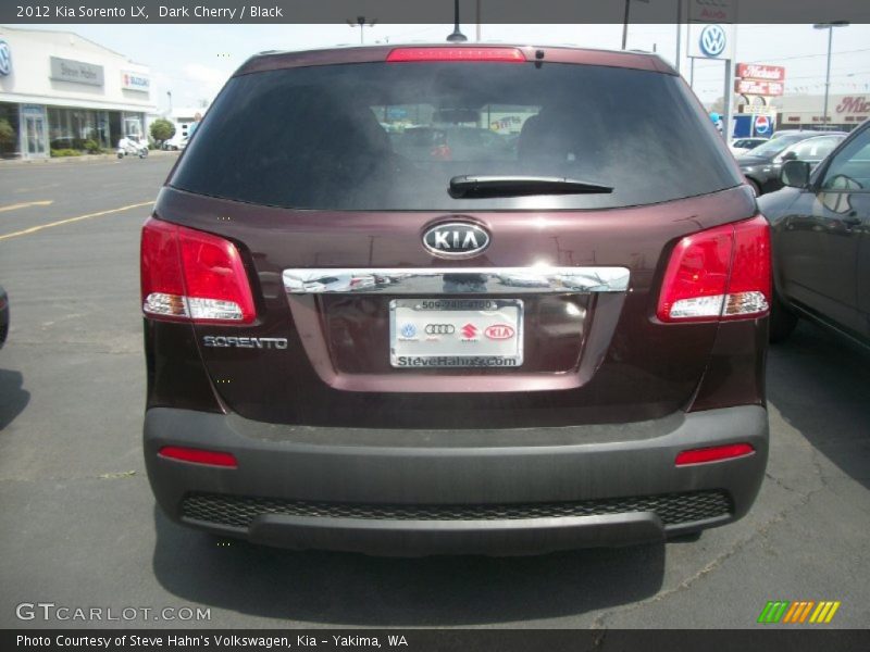 Dark Cherry / Black 2012 Kia Sorento LX