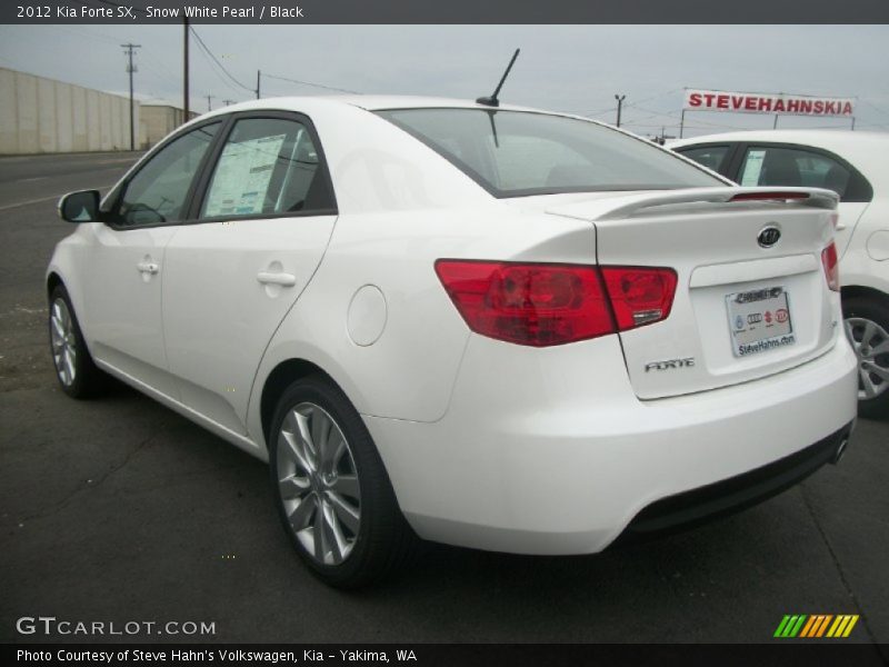 Snow White Pearl / Black 2012 Kia Forte SX