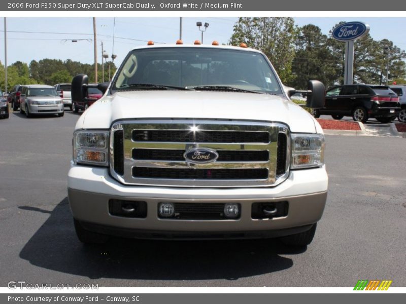 Oxford White / Medium Flint 2006 Ford F350 Super Duty XLT SuperCab Dually