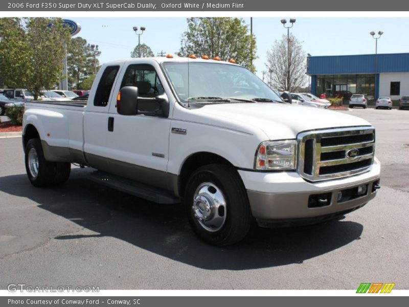 Oxford White / Medium Flint 2006 Ford F350 Super Duty XLT SuperCab Dually