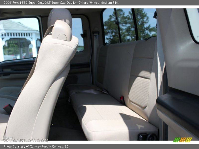 Oxford White / Medium Flint 2006 Ford F350 Super Duty XLT SuperCab Dually